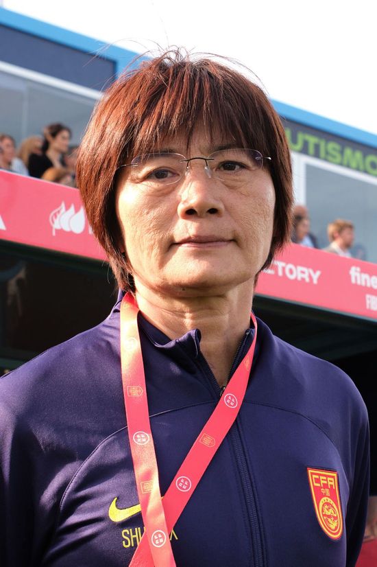 利物浦的香克利精神球迷团体表示：“我们现在比以往任何时候都需要团结。